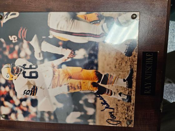 Picture of Ray Nitchke signed plaque