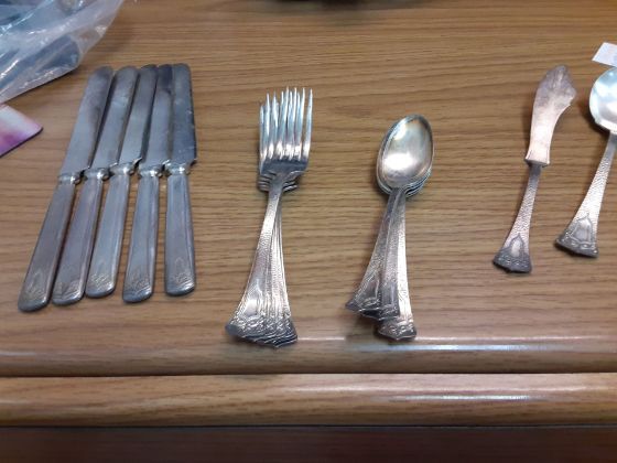 Picture of 19pc Continental silverware